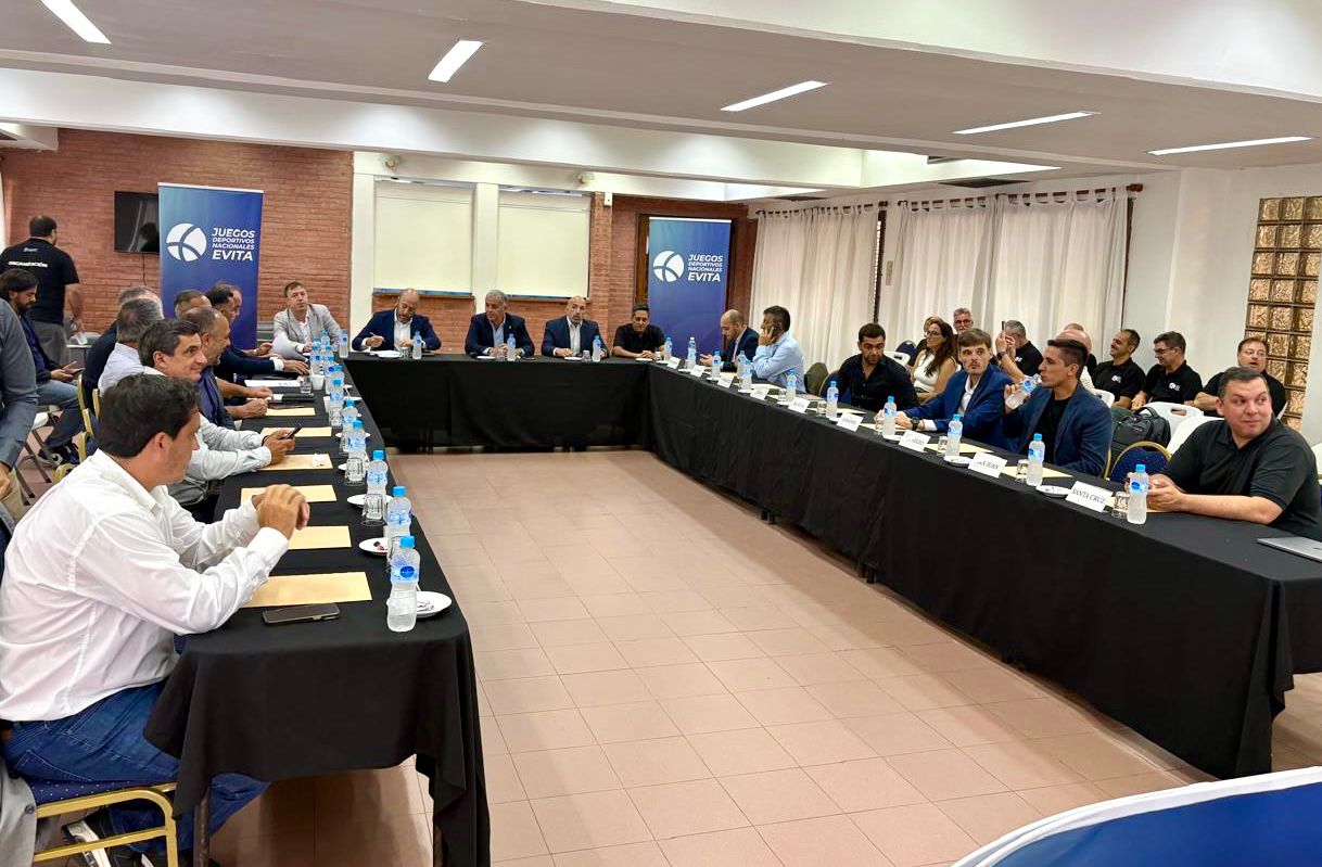 *V&Aacute;ZQUEZ REPRESENTO AL CHACO EN LA REUNION FEDERAL DEL DEPORTE 2026*