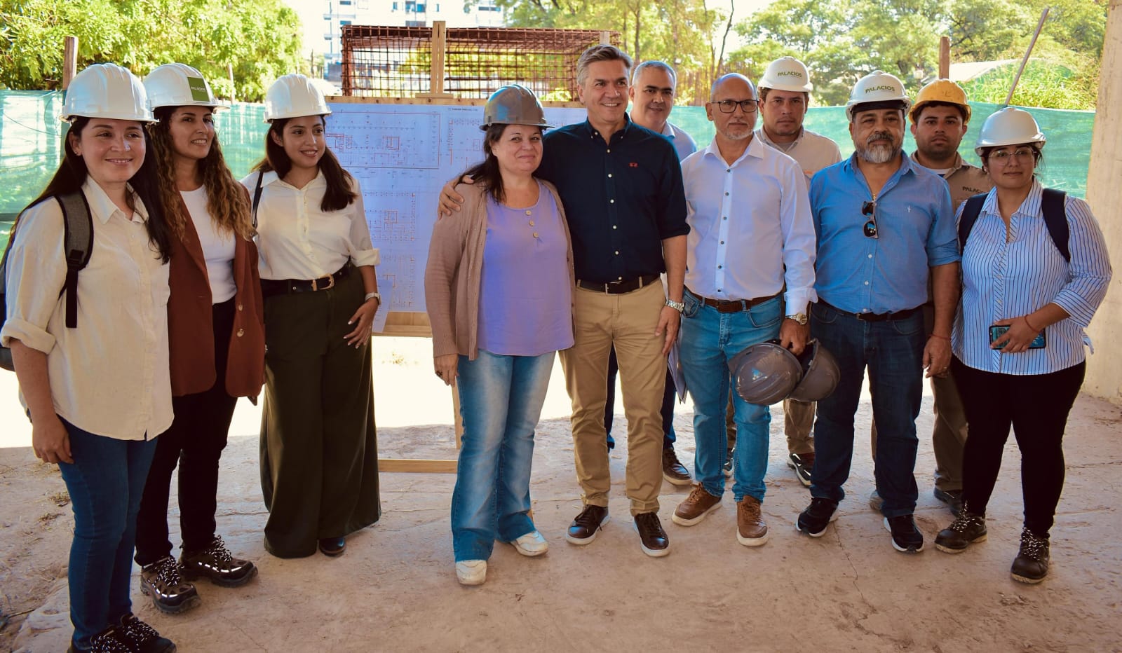 EL GOBERNADOR ZDERO ANUNCIÓ LA REACTIVACIÓN DE LA OBRA DEL NUEVO EDIFICIO DEL INSSSEP