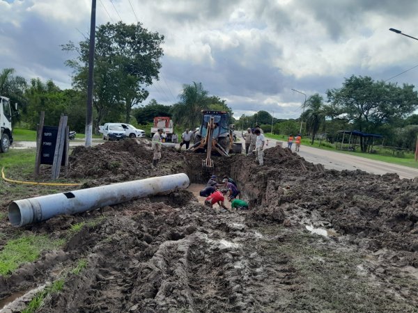 *SAMEEP REPARO UN CA&Ntilde;O MAESTRO Y SE NORMALIZA EL SERVICIO DE AGUA POTABLE EN VARIAS LOCALIDADES*
