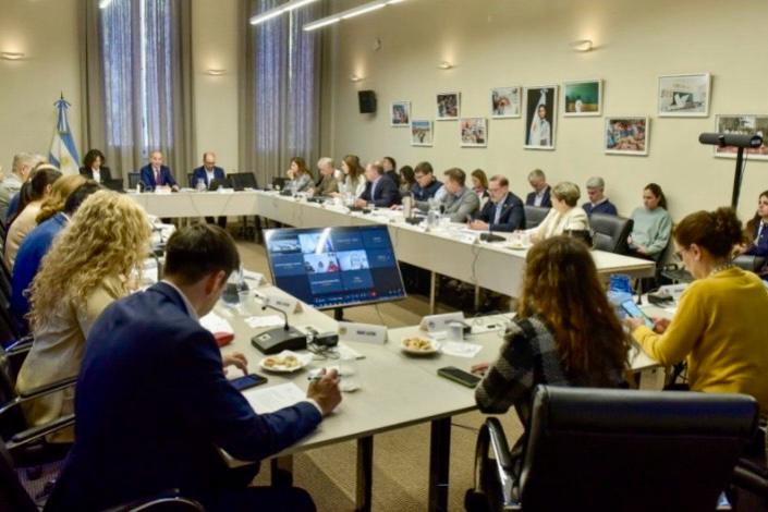 CHACO PRESENTE EN EL CONSEJO FEDERAL DE EDUCACIÓN QUE CONSOLIDÓ LA BASE NACIONAL HOMOLOGADA Y APROBÓ LOS PLANES JURISDICCIONALES DE ALFABETIZACIÓN