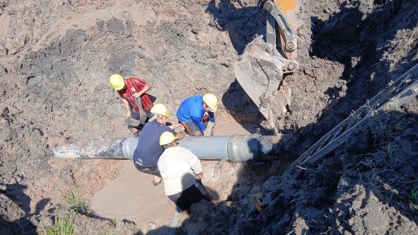 *SAMEEP REPAR&Oacute; EL ACUEDUCTO NORTE Y SE NORMALIZA EL SERVICIO EN COLONIA BEN&Iacute;TEZ Y MARGARITA BEL&Eacute;N*