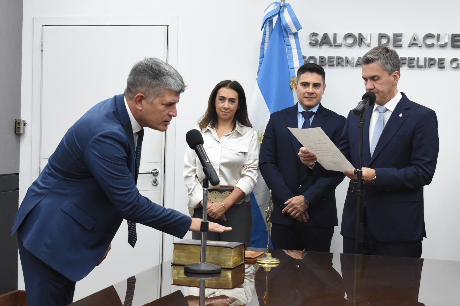 *CASA DE GOBIERNO: ASUMI&Oacute; FEDERICO VALD&Eacute;S COMO ASESOR GENERAL DE GOBIERNO*