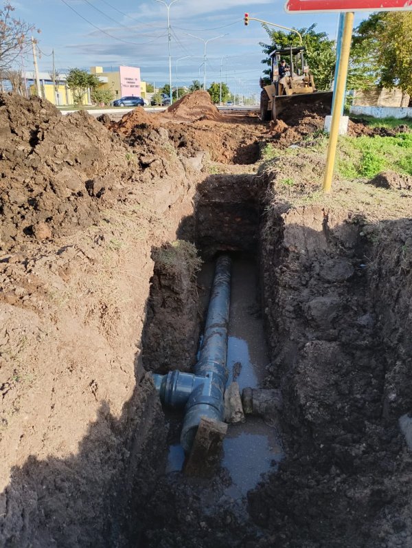 *SAMEEP: M&Aacute;S DE 400 FAMILIAS DE VILLA BERTHET ACCEDER&Aacute;N AL AGUA POTABLE GRACIAS A UNA NUEVA RED MAESTRA*