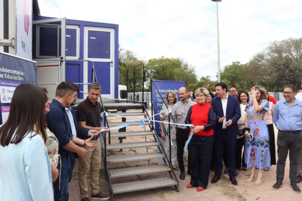 *EDUCACI&Oacute;N INAUGUR&Oacute; EL AULA TALLER M&Oacute;VIL &ldquo;SABERES DIGITALES&rdquo; EN LA BIENAL 2026*