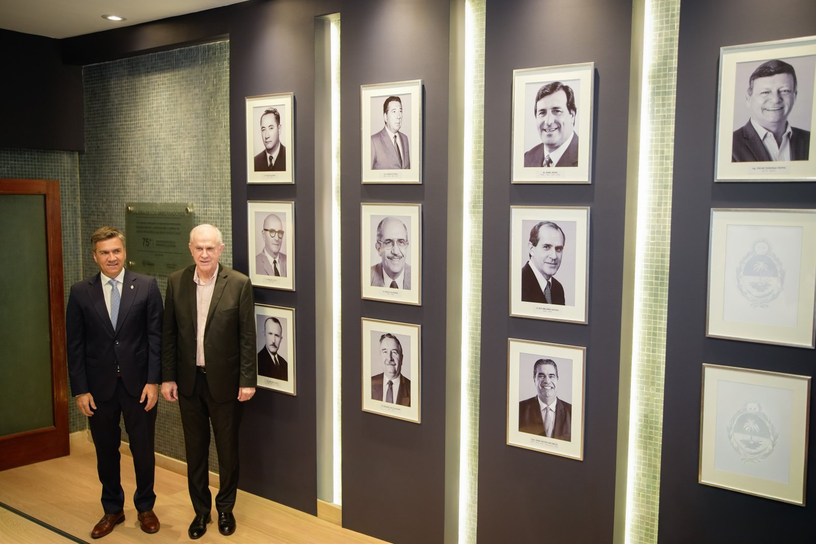 *GALER&Iacute;A DE LOS GOBERNADORES: LA HISTORIA CONSTITUCIONAL DEL CHACO TIENE SU LUGAR EN CASA DE GOBIERNO*