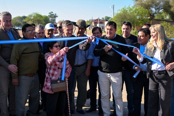 *ZDERO INAUGUR&Oacute; EL ACCESO NORTE DE MIRAFLORES Y DESTAC&Oacute; EL AVANCE DE LA RUTA PROVINCIAL 9 HACIA LAS HACHERAS*
