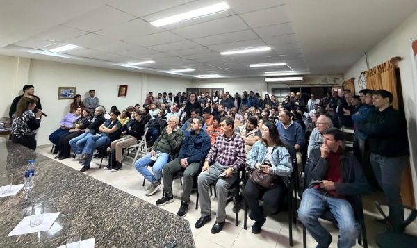 *M&Aacute;S DE 100 PRODUCTORES, PYMES Y EMPRENDEDORES PARTICIPARON DE UNA CHARLA SOBRE FINANCIAMIENTO Y EMPLEO EN QUITILIPI*