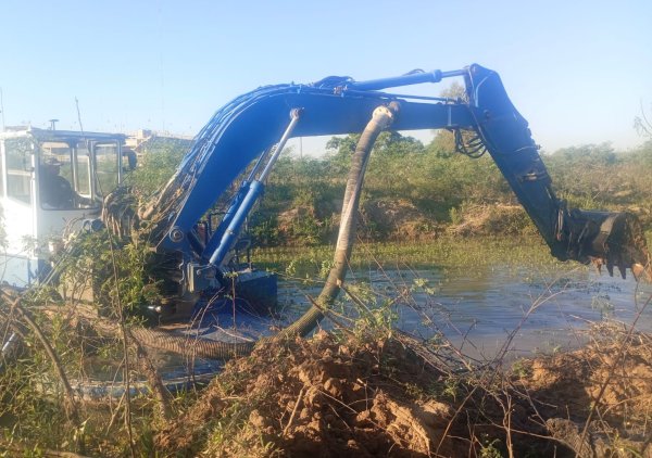 *EL IMPENETRABLE: SAMEEP REFUERZA LA TOMA DE AGUA DE EL PINTADO ANTE LA BAJANTE DEL R&Iacute;O BERMEJO*