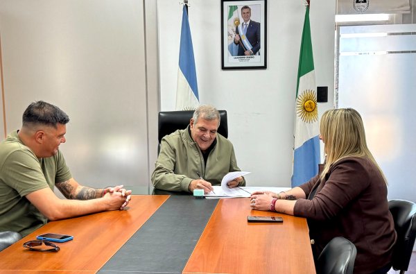 *EL GOBIERNO PROVINCIAL Y COLONIA POPULAR AVANZAN CON LA REFACCI&Oacute;N INTEGRAL DEL REGISTRO CIVIL*