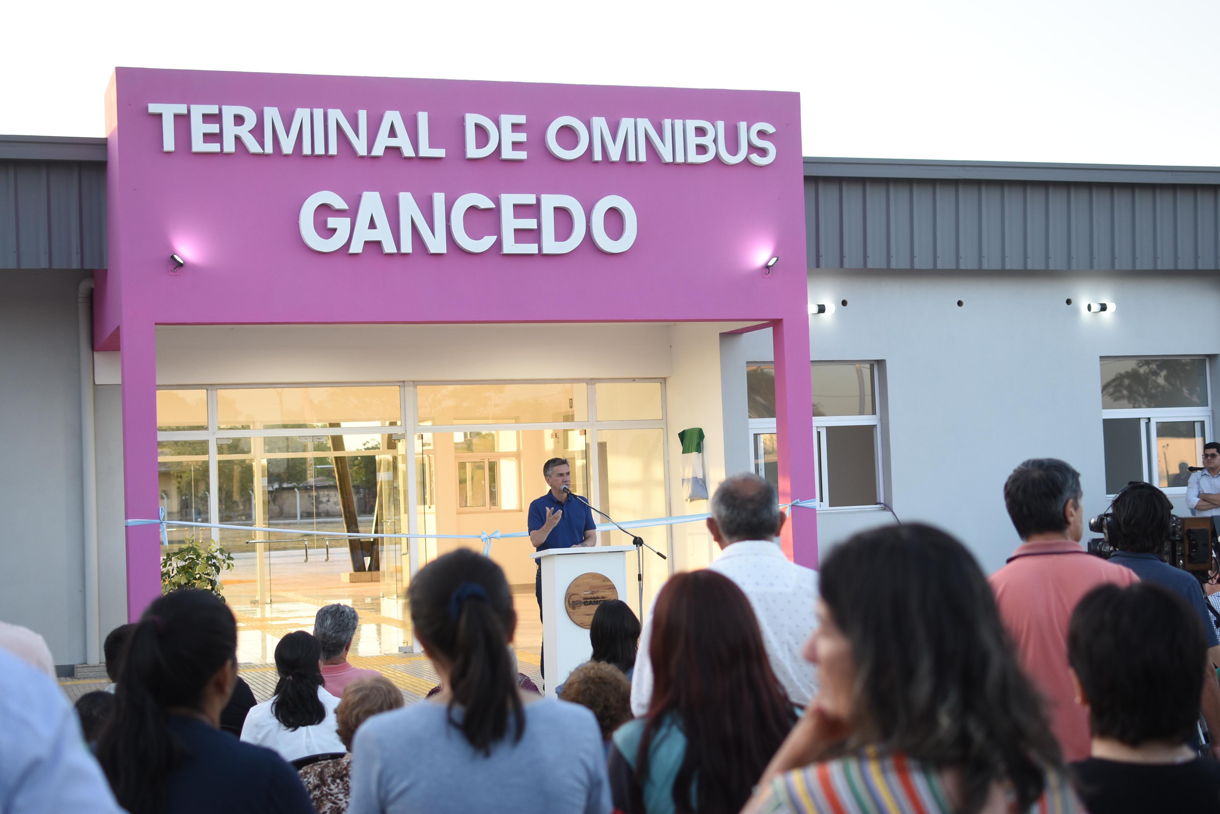 GANCEDO: EL GOBERNADOR ZDERO INAUGURÓ LA NUEVA TERMINAL DE ÓMNIBUS