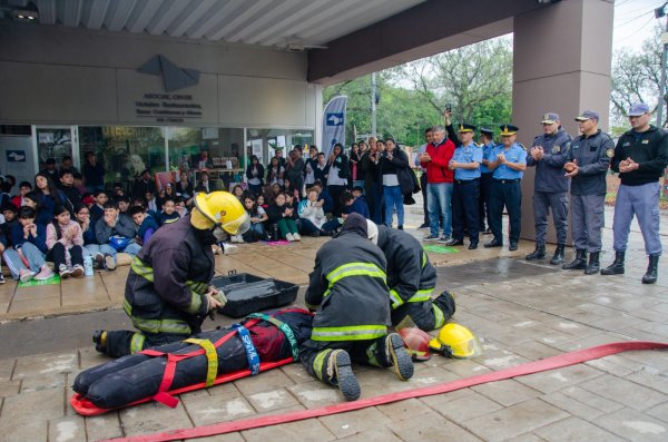 *FERIA DEL LIBRO: MATKOVICH DESTAC&Oacute; LA PREVENCI&Oacute;N Y EL ACOMPA&Ntilde;AMIENTO A LA COMUNIDAD*