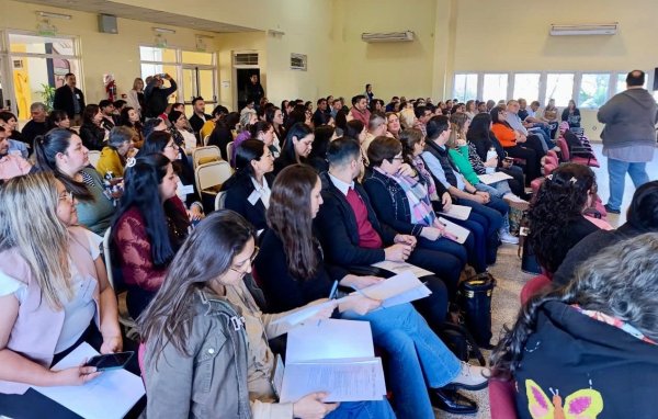 *CARRERAS DE FORMACI&Oacute;N DOCENTE: EDUCACI&Oacute;N TRABAJA EN LA PLANIFICACI&Oacute;N DE LA OFERTA 2027, RESGUARDANDO LA ESTABILIDAD LABORAL*