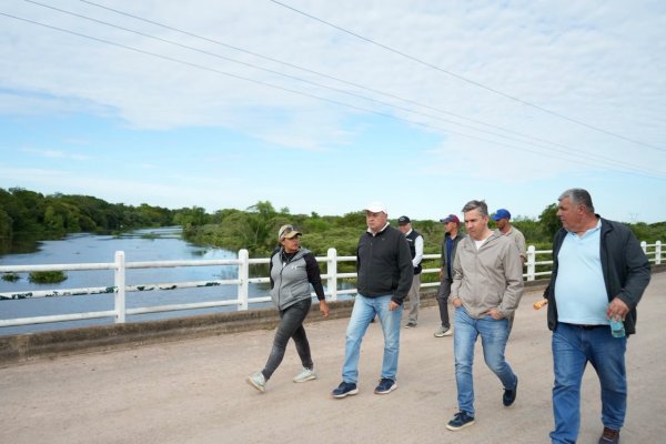 *ZDERO REFUERZA LA ASISTENCIA A LAS FAMILIAS EVACUADAS POR LA CRECIDA DEL R&Iacute;O*